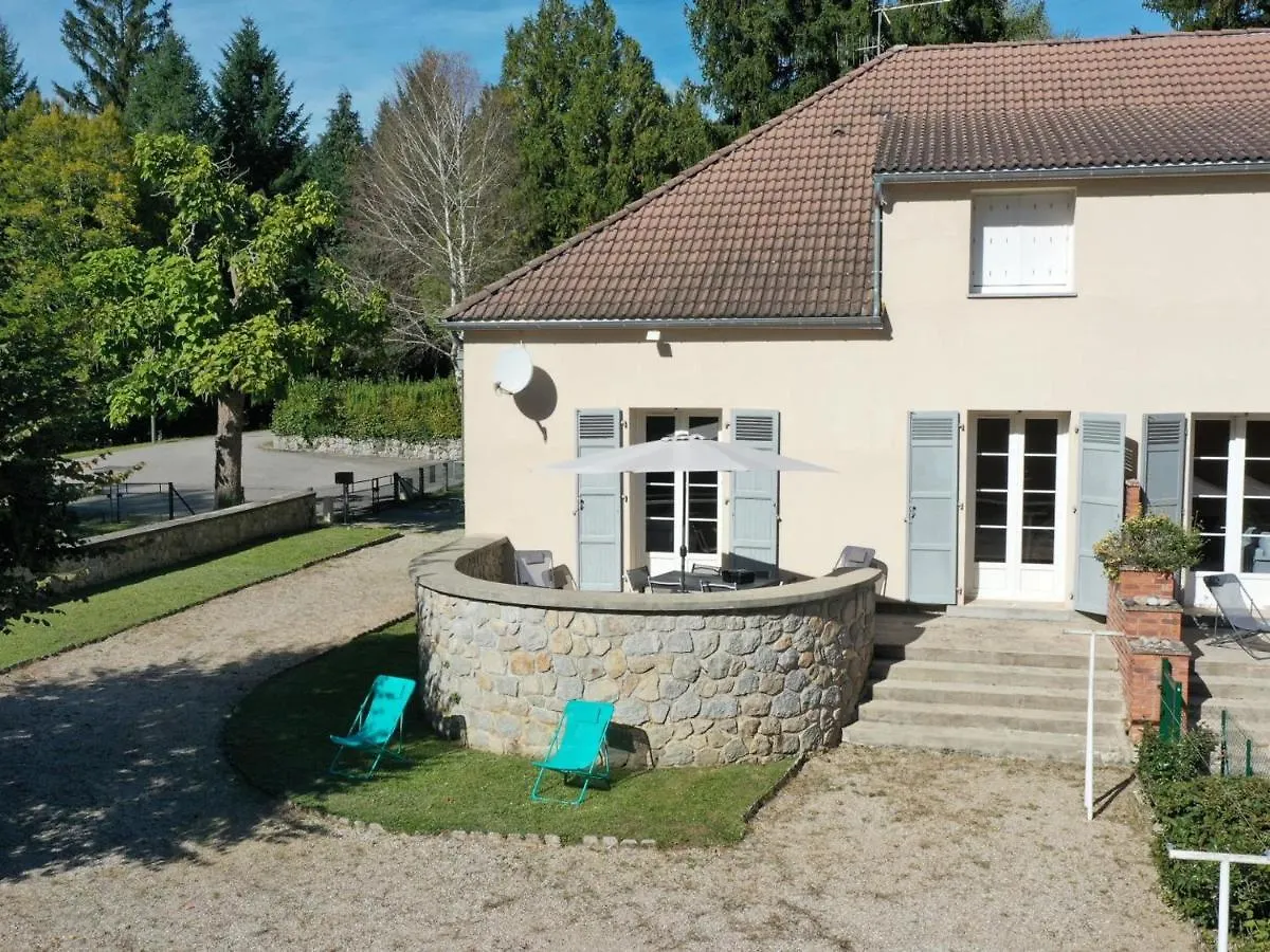 Holiday home Gite En Bord De Lac Avec Terrasse, Jardin Clos, Activites Nautiques Et Proche Sites Touristiques - Fr-1-742-150 Villa Saint-Etienne-Cantales