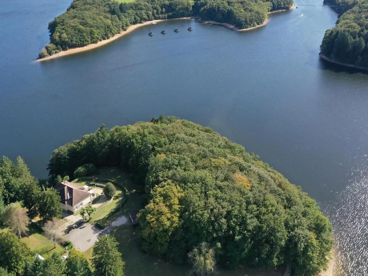 Gite En Bord De Lac Avec Terrasse, Jardin Clos, Activites Nautiques Et Proche Sites Touristiques - Fr-1-742-150 Villa Saint-Etienne-Cantales