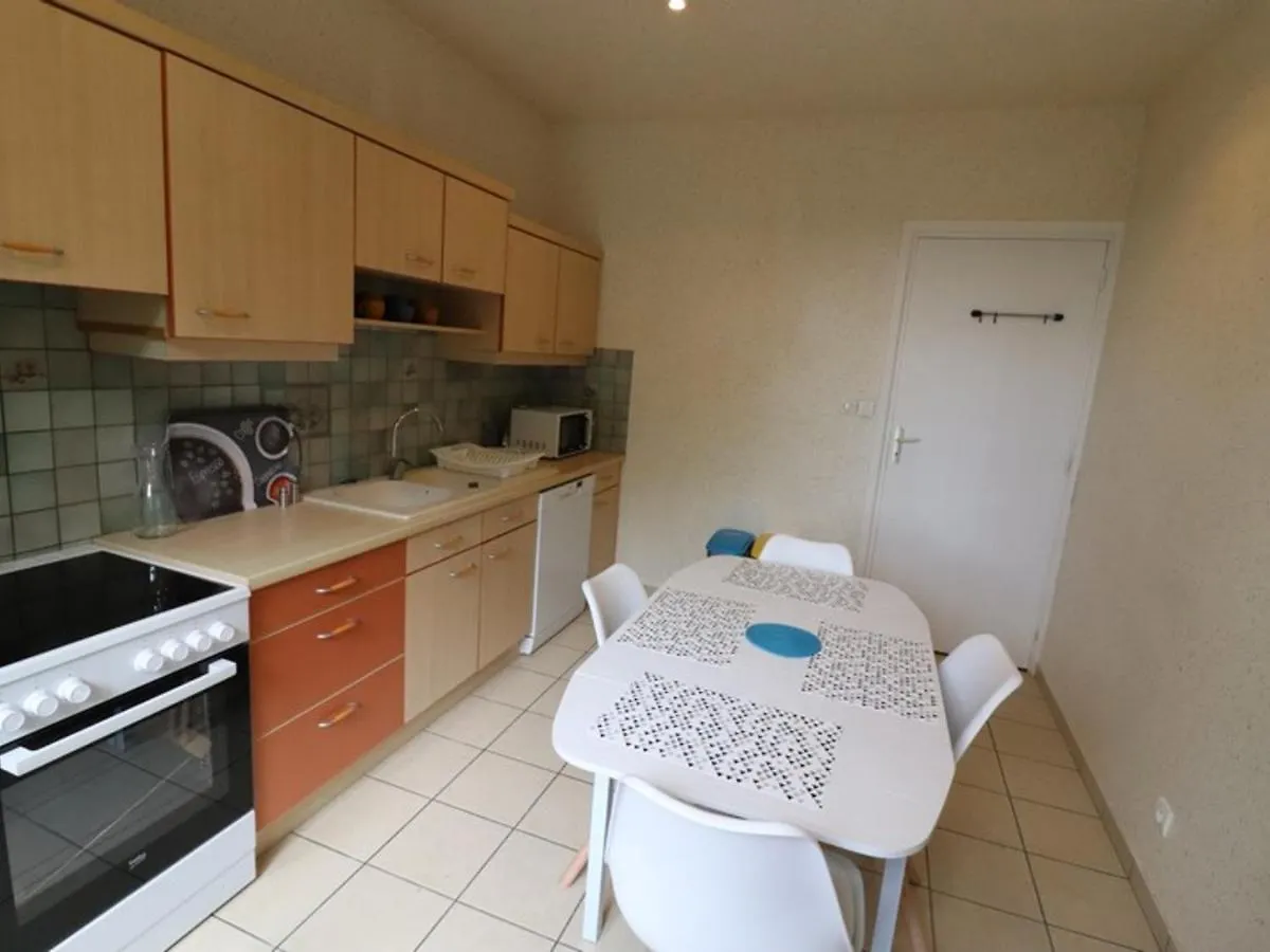 Holiday home Gite En Bord De Lac Avec Terrasse, Jardin Clos, Activites Nautiques Et Proche Sites Touristiques - Fr-1-742-150 Villa Saint-Etienne-Cantales France