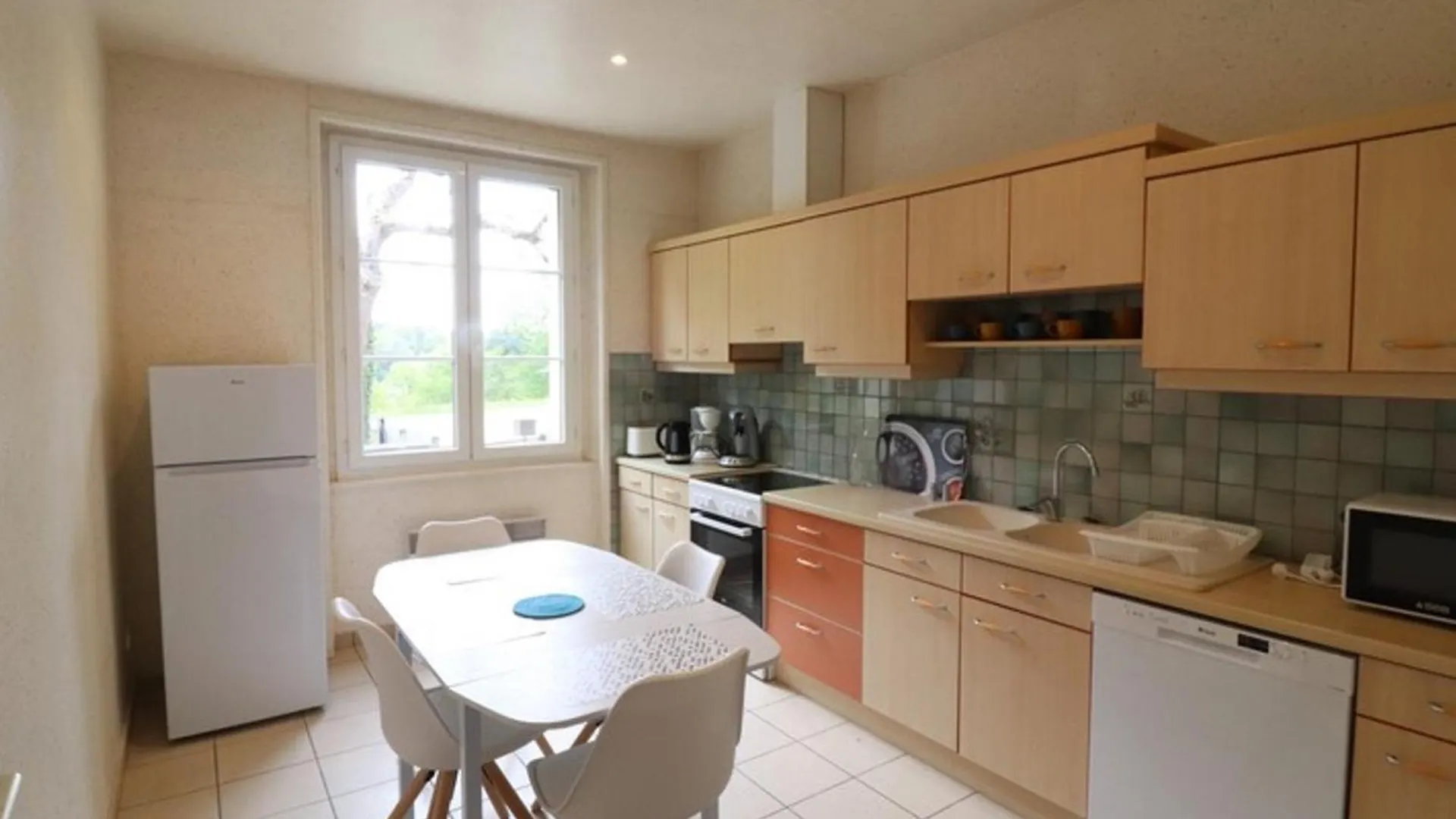 Gite En Bord De Lac Avec Terrasse, Jardin Clos, Activites Nautiques Et Proche Sites Touristiques - Fr-1-742-150 Villa Saint-Etienne-Cantales